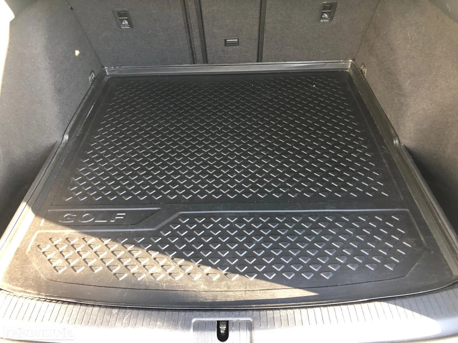 VW Golf Variant 1.6 TDi Confortline - 9
