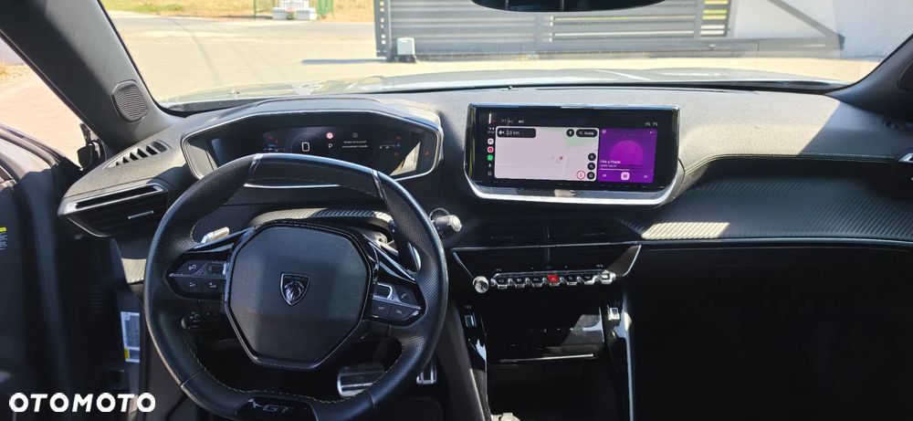 Peugeot 2008 1.2 Pure Tech GPF Allure S&S EAT6 - 10