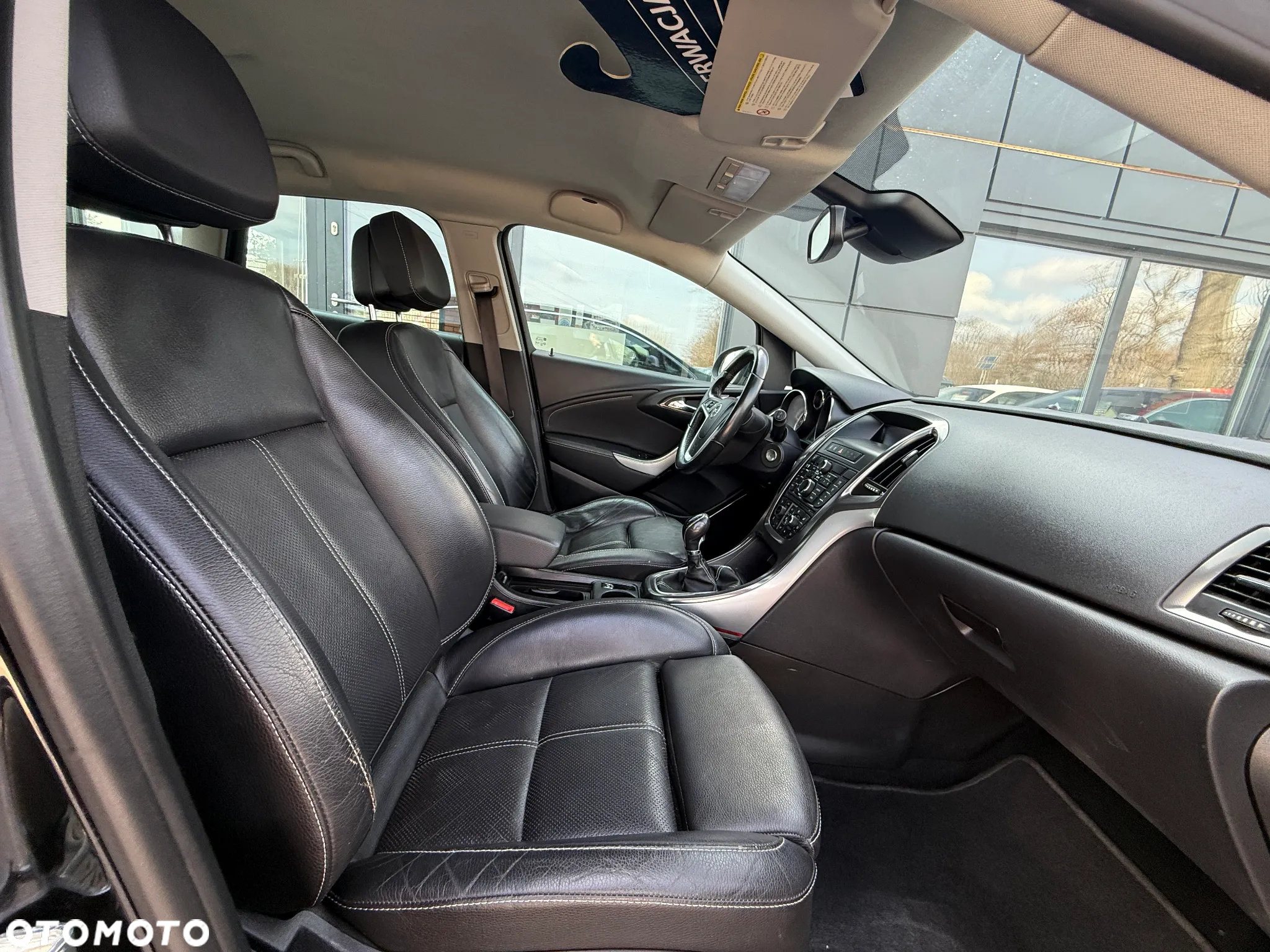 Opel Astra 1.4 EcoFLEX Cosmo - 23