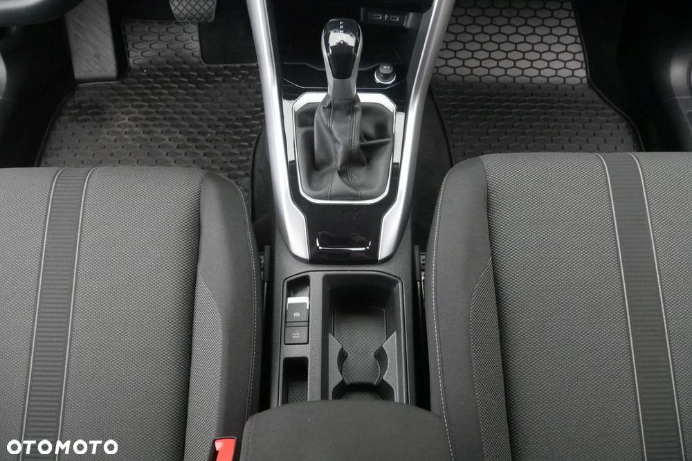 Volkswagen T-Roc 1.5 TSI Life DSG - 11