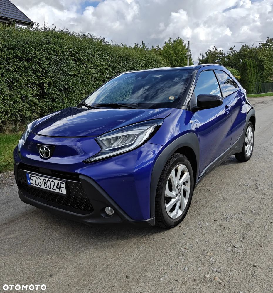 Toyota Aygo X 1.0 VVT-i Executive CVT - 8