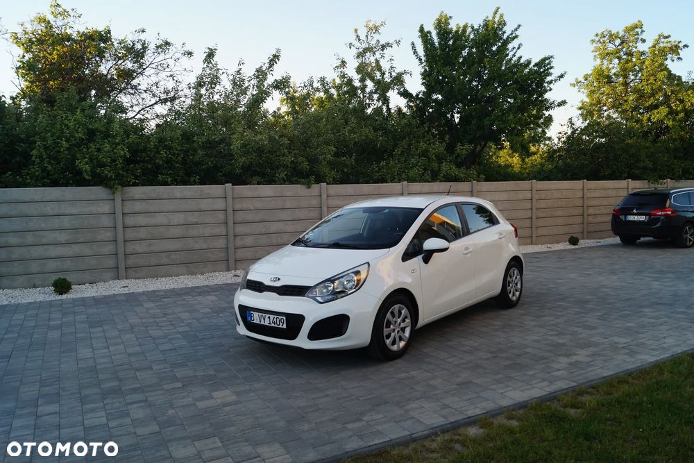 Kia Rio 1.2 Edition 7 - 32