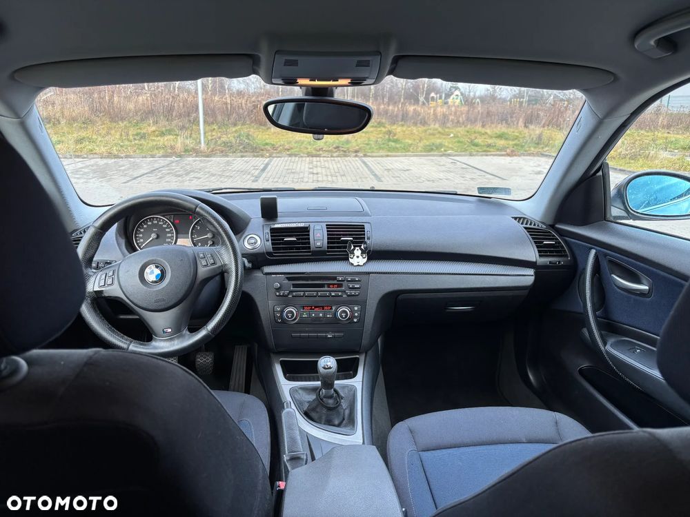 BMW Seria 1 118i - 11