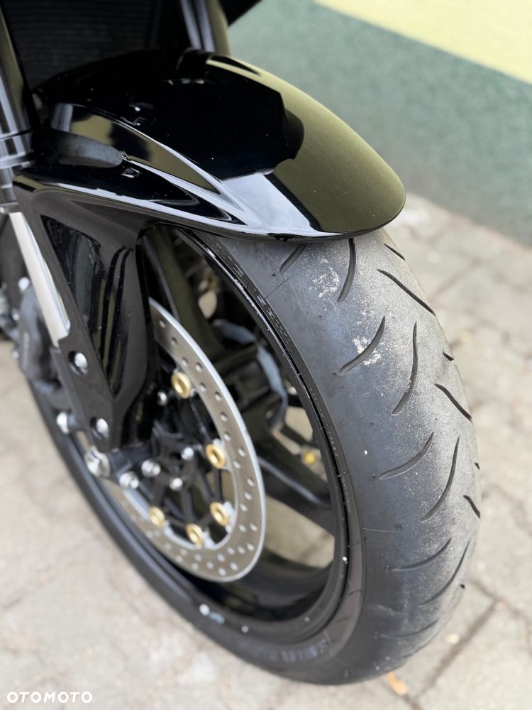 Honda CBR - 3