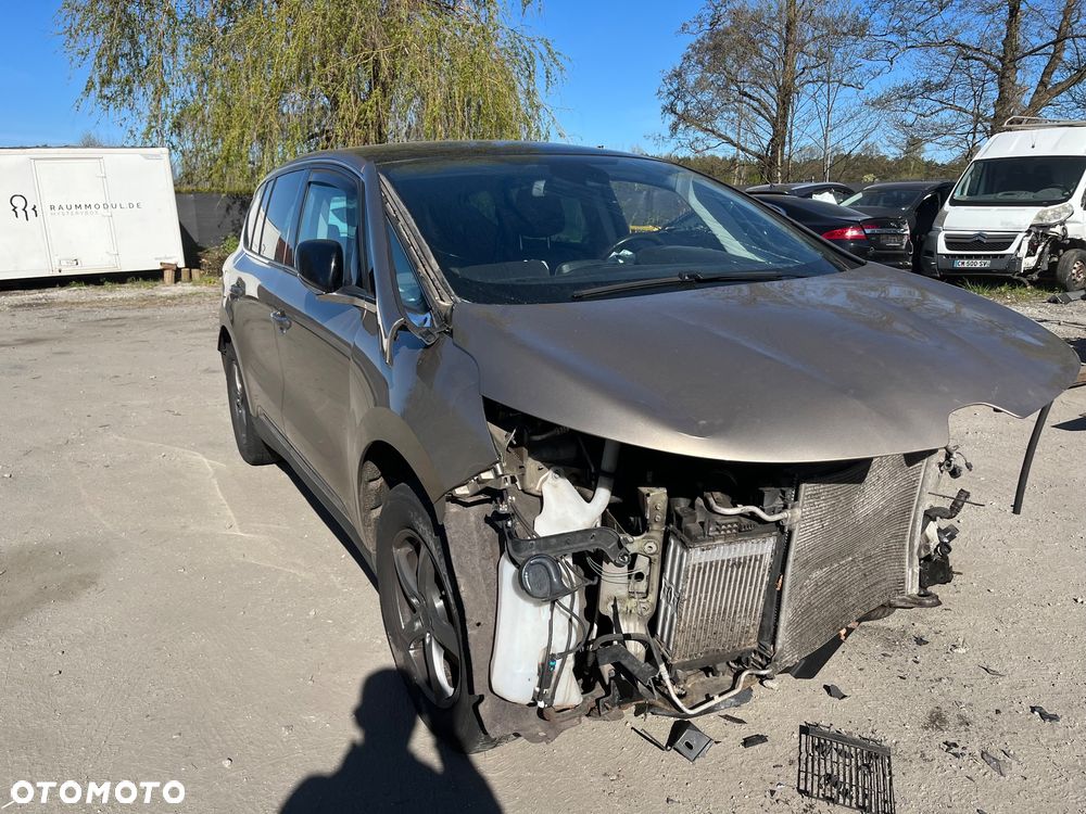 Renault Espace ver-180-cdi-autotronic - 9
