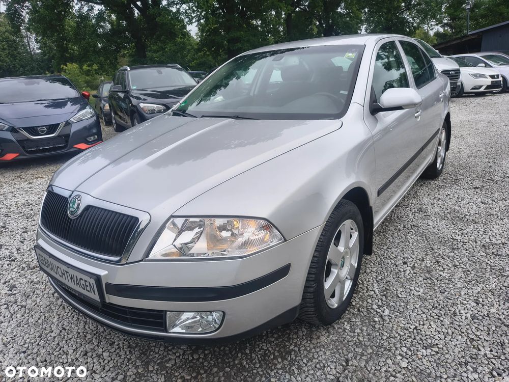 Skoda Octavia 1.6 FSI Elegance - 2