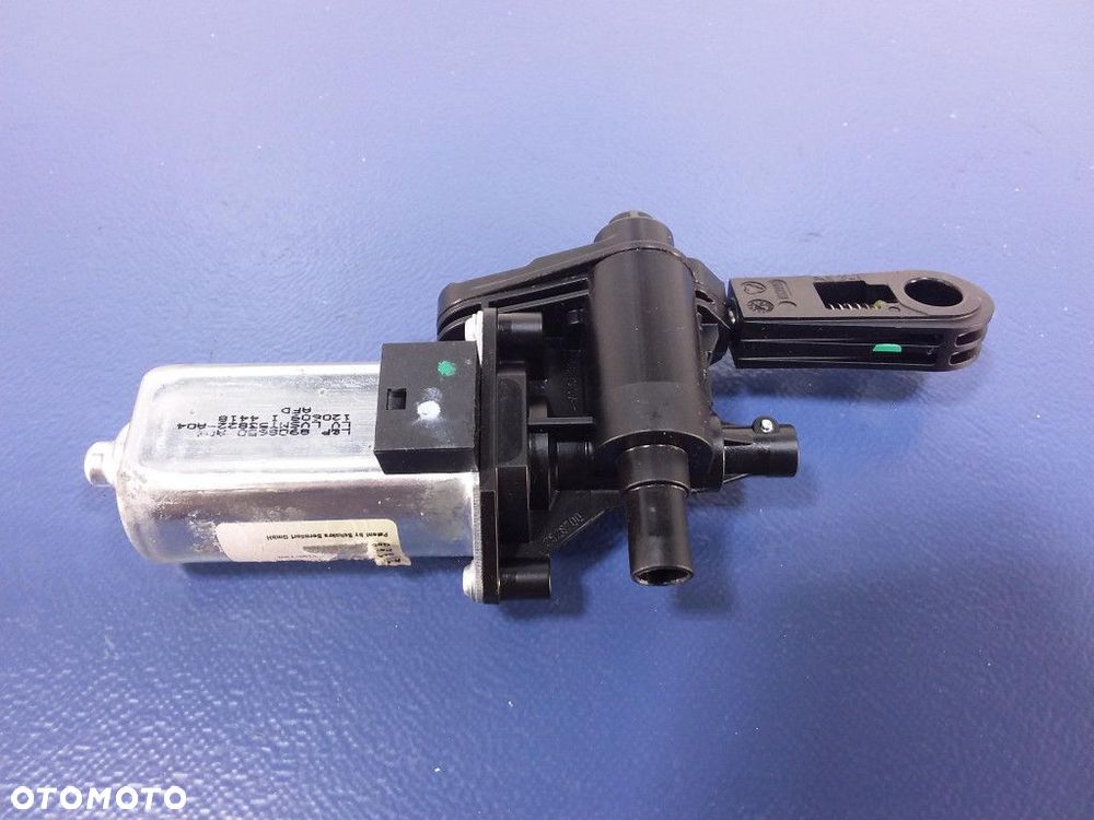 AUDI A8 D4 4H SILNICZEK REGULACJI FOTELA PRAWY TYŁ - 4