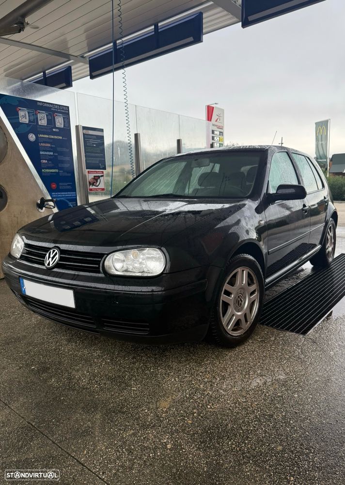 VW Golf 1.9 TDi 25 Anos - 1