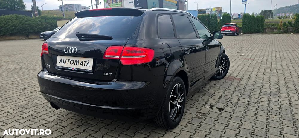 Audi A3 1.4 TFSI Sportback S tronic Ambiente - 5