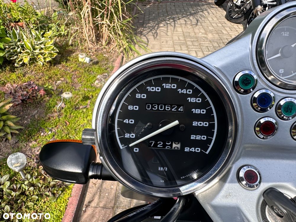 BMW R - 16