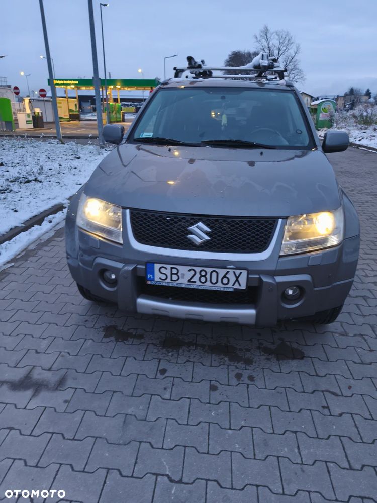 Suzuki Grand Vitara 1.9 DDiS De luxe - 1