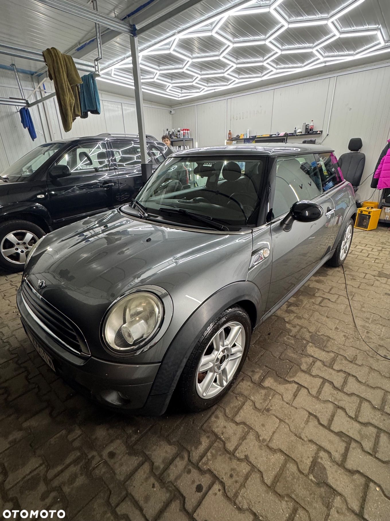 MINI ONE Standard - 1