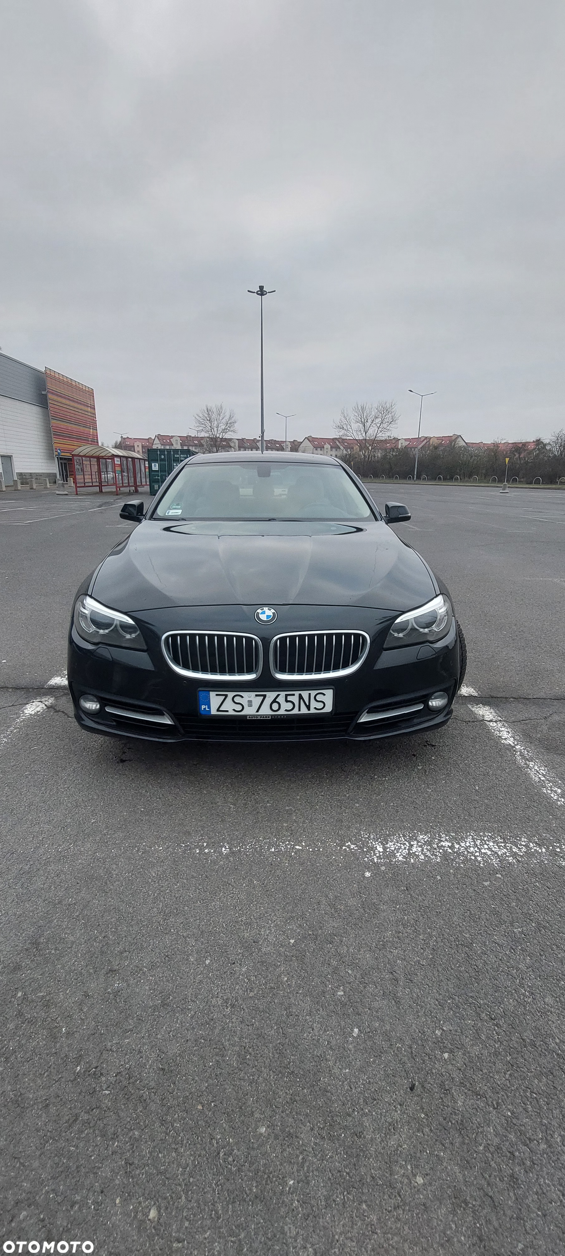 BMW Seria 5 520d xDrive - 18