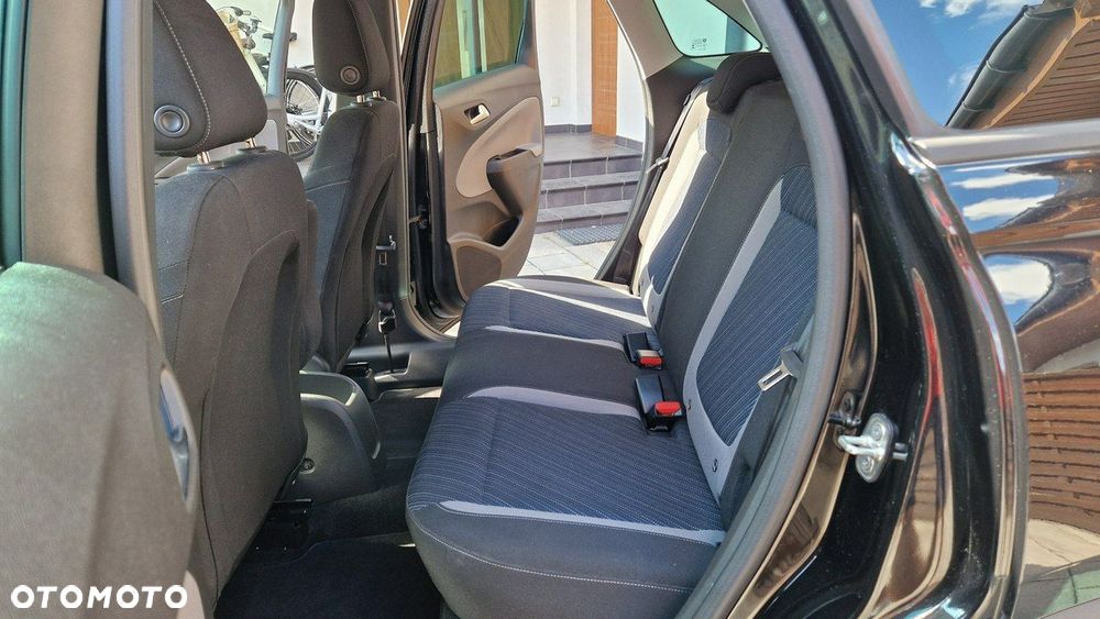 Opel Crossland X - 27