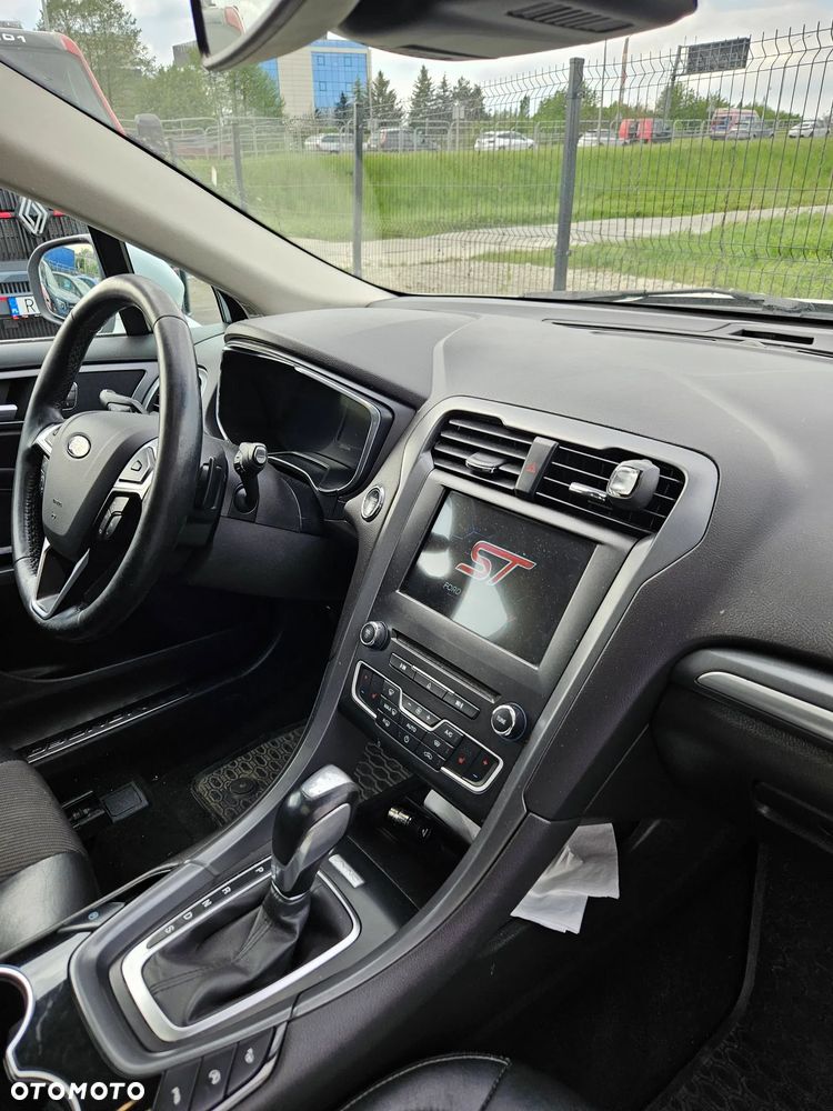 Ford Mondeo 2.0 TDCi STart-Stopp PowerShift-Aut ST-Line - 4
