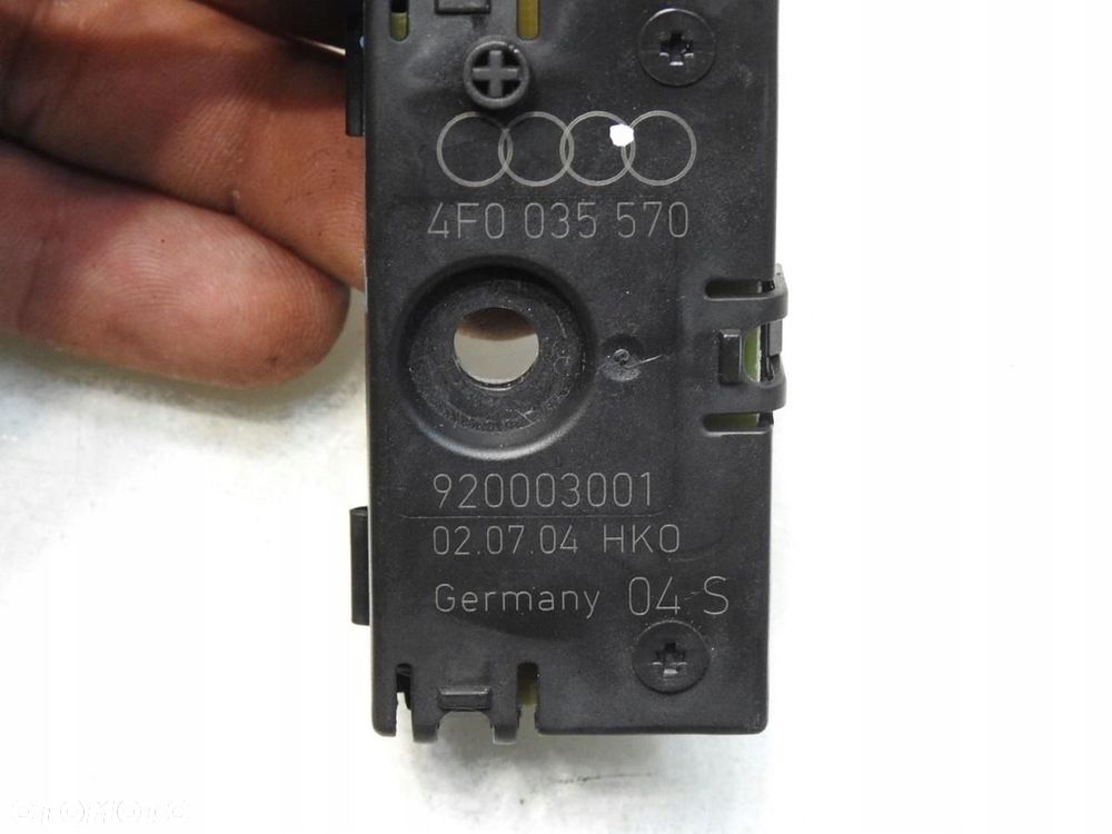 FILTR PRZECIWZAKŁÓCENIOWY ANTENY AUDI A6 C6 - 8