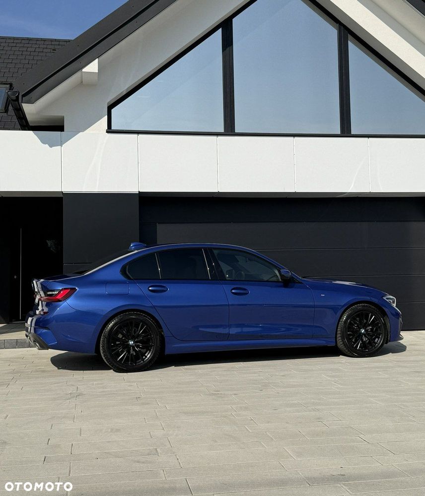 BMW Seria 3 320d xDrive M Sport sport - 27