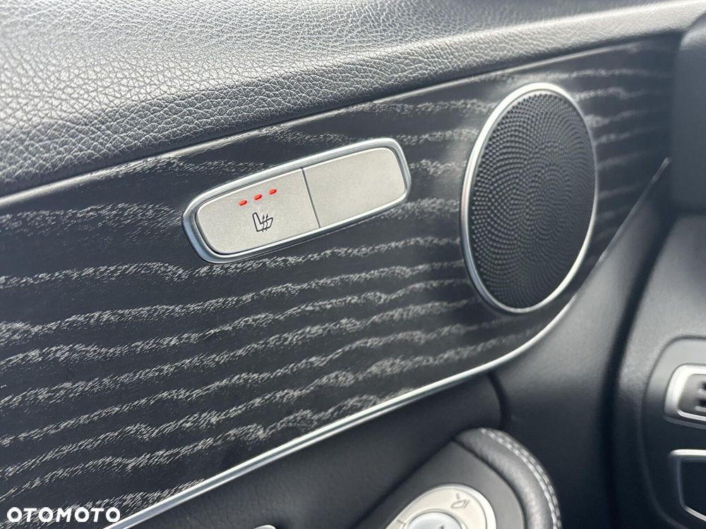 Mercedes-Benz Klasa C 200 4MATIC 9G-TRONIC - 19