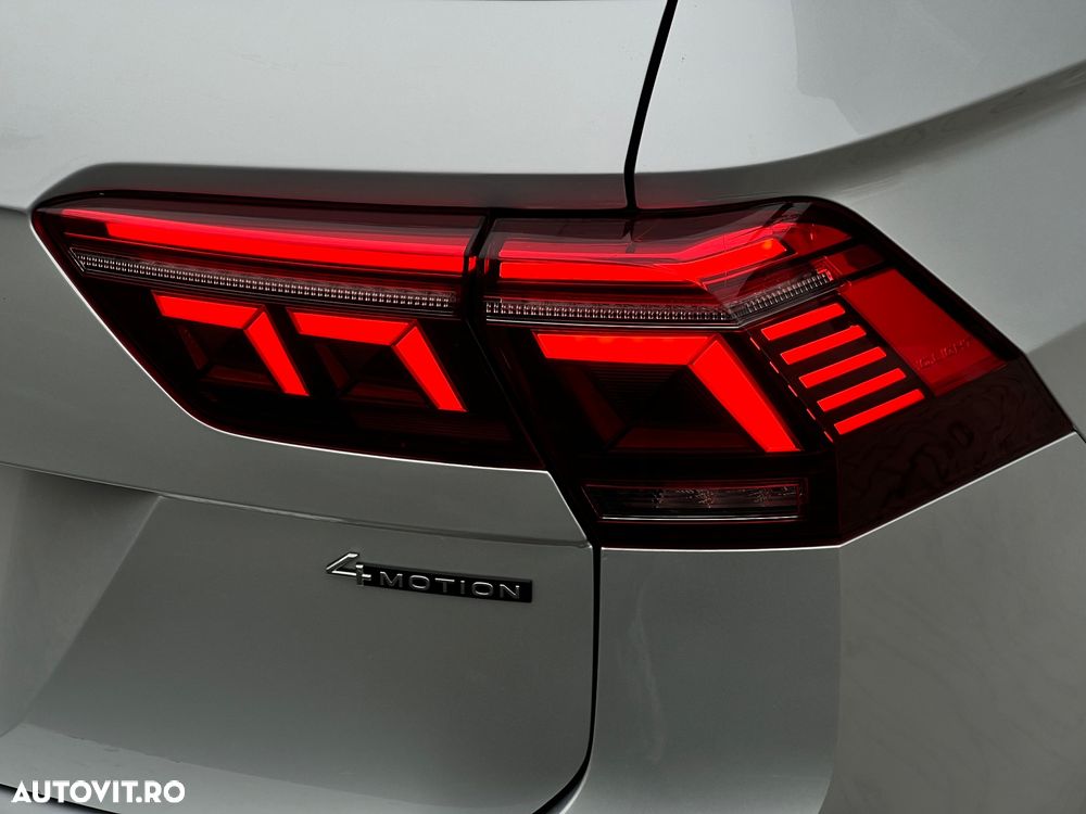 Volkswagen Tiguan 2.0 TDI SCR 4MOTION DSG R-Line - 24