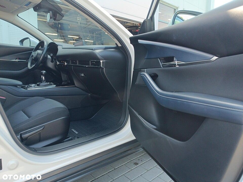 Mazda CX-30 - 16