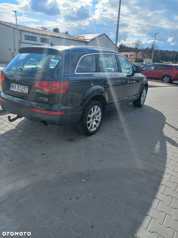 Audi Q7 3.0 TDI Quattro Tiptronic - 5