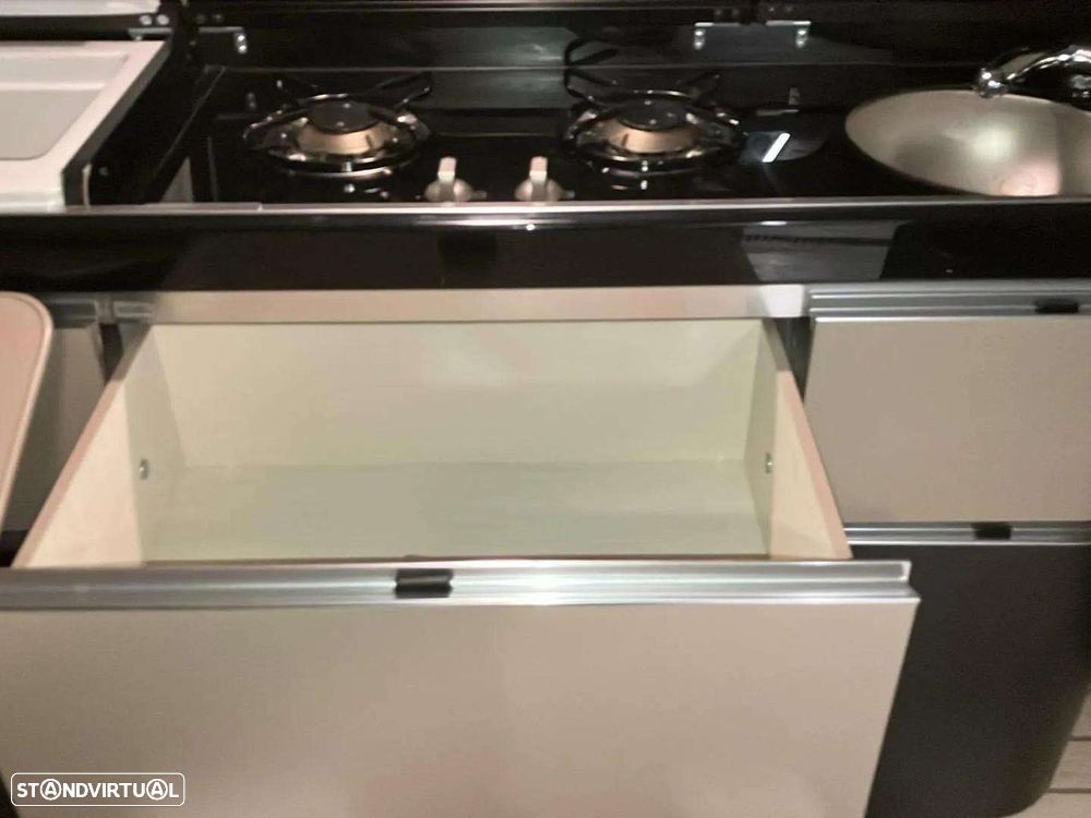 Mercedes-Benz V 300 d Marco Polo - 31