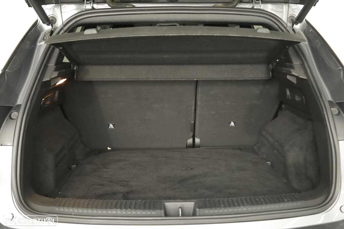 Renault Austral 1.3 Mild Hybrid Iconic Auto - 26
