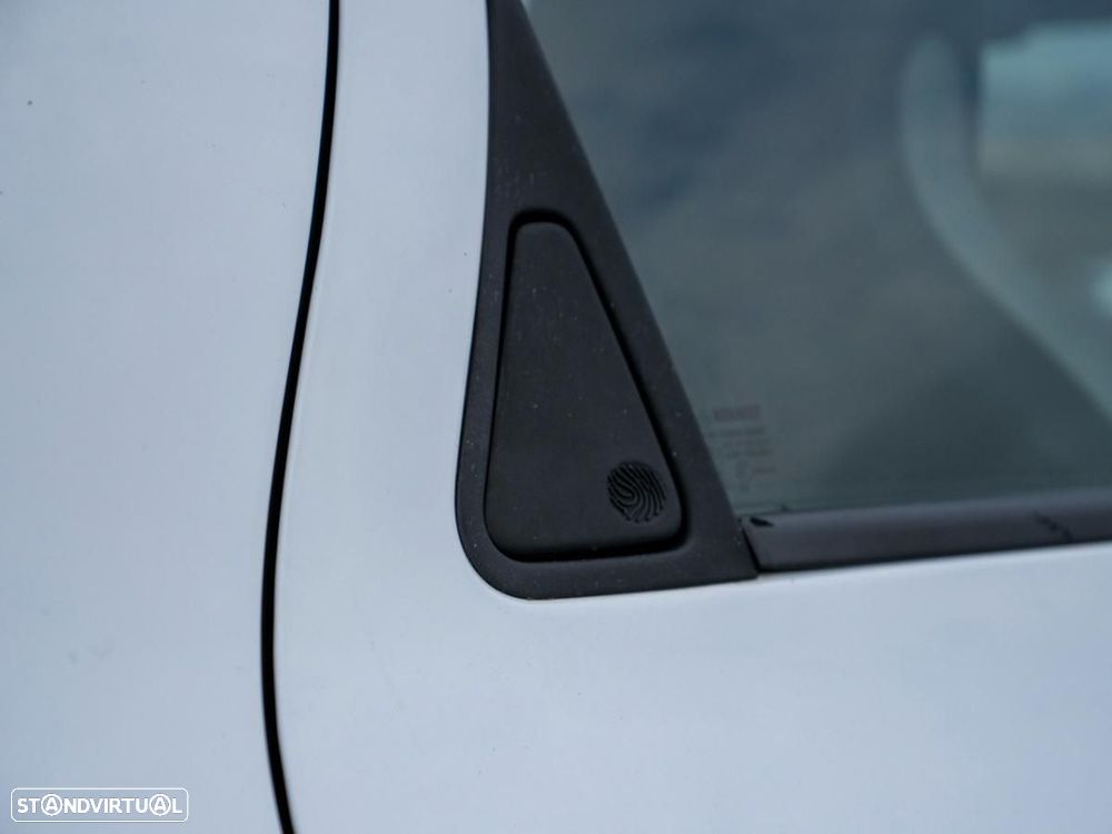 Renault Zoe (c/ Bateria) Zen 50 - 16