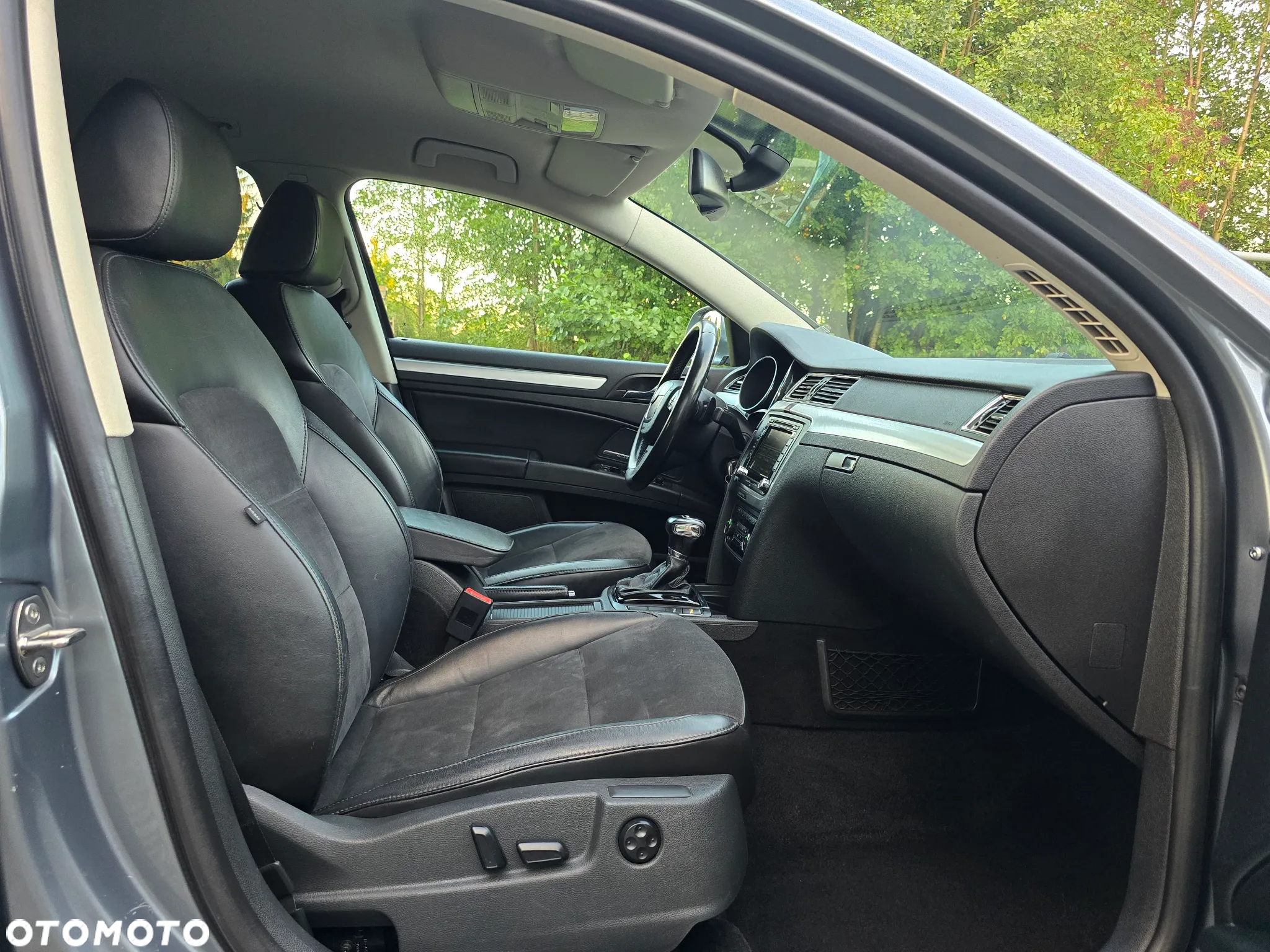 Skoda Superb 2.0 TDI Platinum DSG - 9