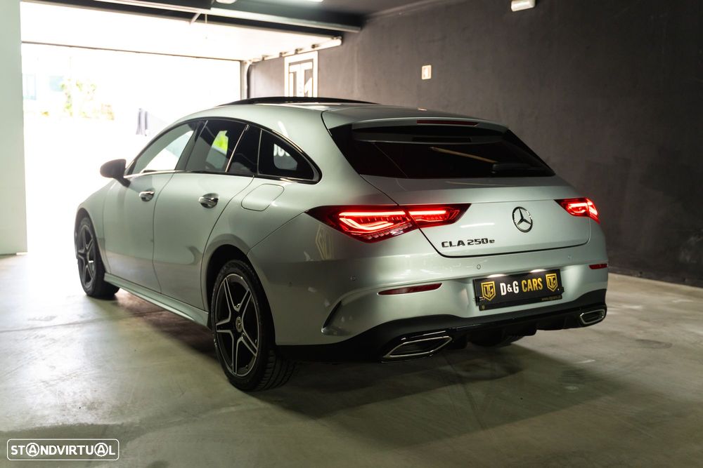 Mercedes-Benz CLA 250 e 8G-DCT AMG Line - 4