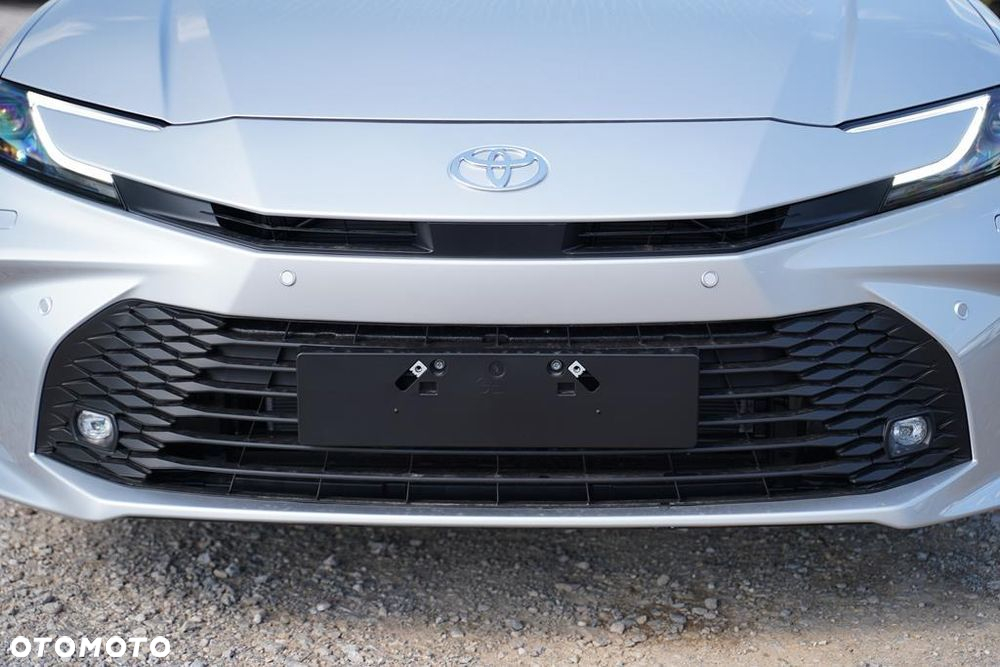 Toyota Camry 2.5 Hybrid Dynamic Force Comfort e-CVT - 34