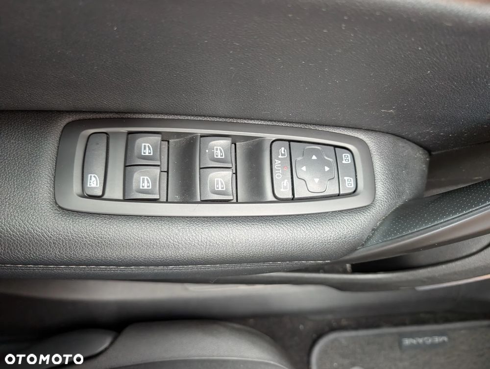 Renault Megane ENERGY TCe 130 INTENS - 32