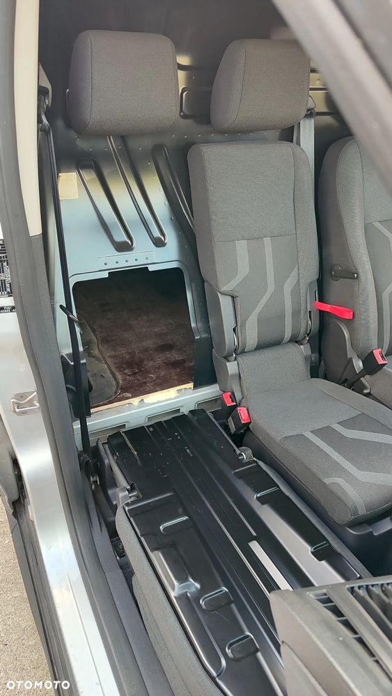 Ford Trannsit connect - 20