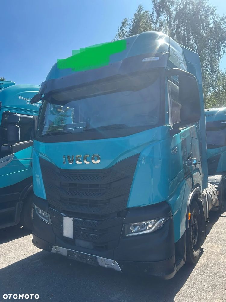 Iveco S WAY 460