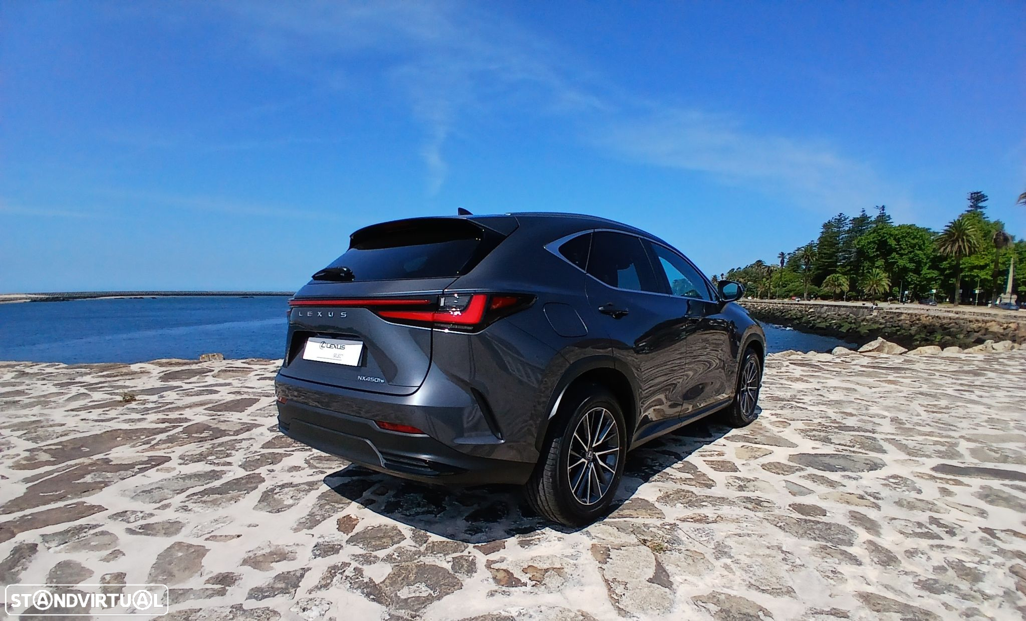 Lexus NX 450h+ - 3