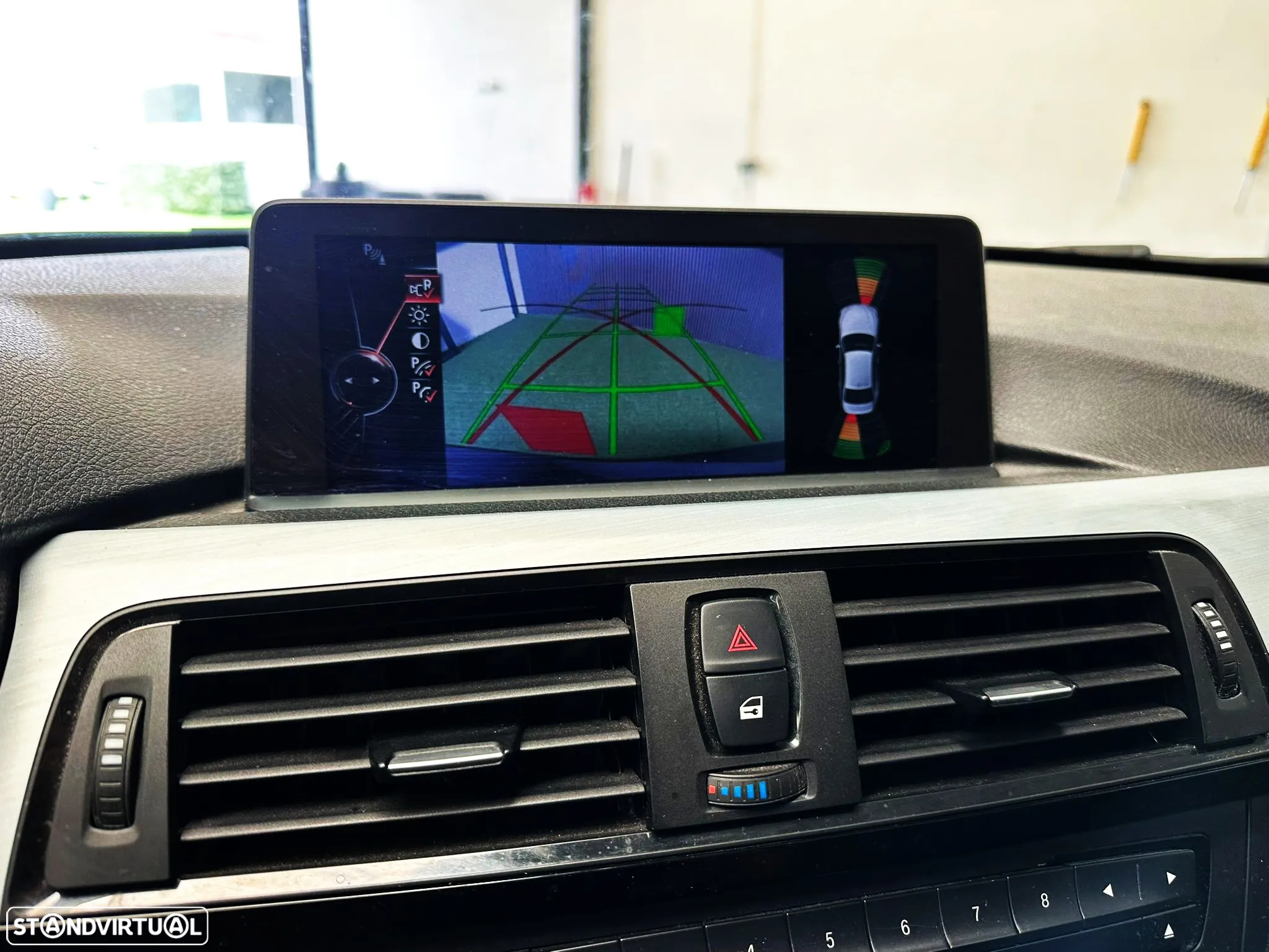 BMW 320 d Efficient Dynamic Edition Sport Line - 14