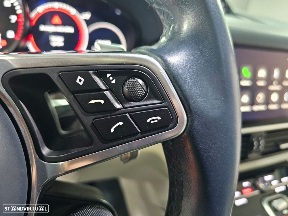 Porsche Cayenne Coupé E-Hybrid Platinum Edition - 16