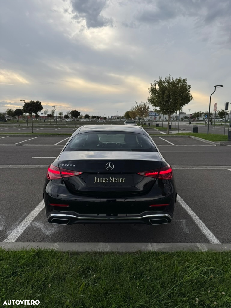 Mercedes-Benz C 220 d T 9G-TRONIC AMG Line - 14