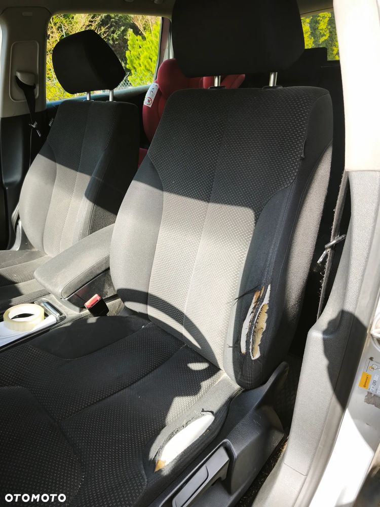 Volkswagen Passat 2.0 TDI Comfortline - 6