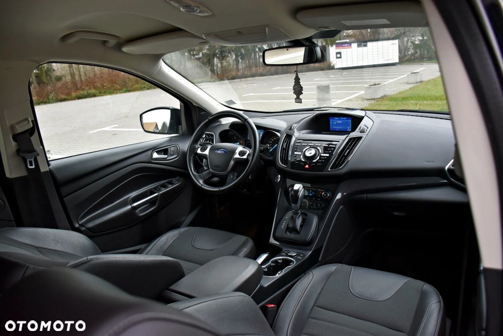 Ford Kuga 2.0 TDCi 4x4 Individual - 40