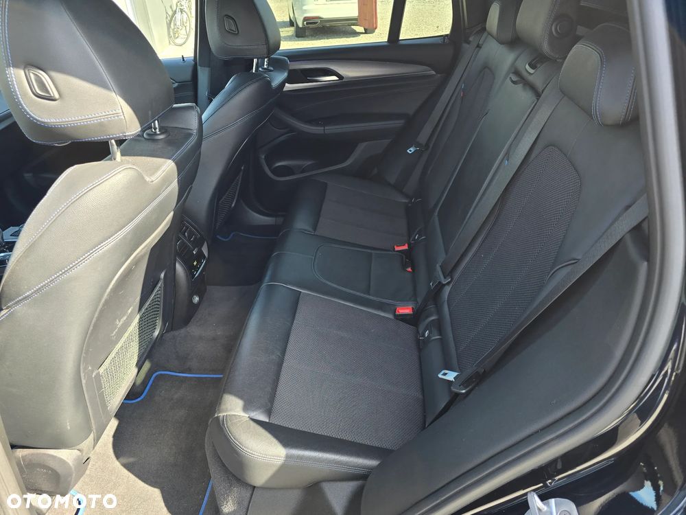 BMW X3 xDrive20d xLine - 21