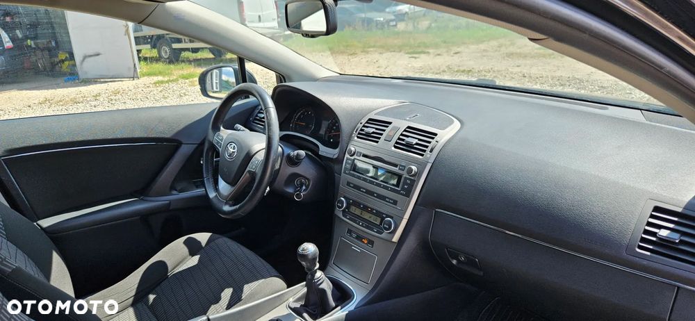 Toyota Avensis 1.8 Edition - 22
