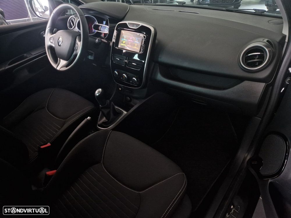 Renault Clio Sport Tourer 0.9 TCe Limited - 9
