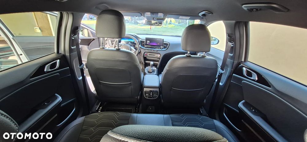 Kia Ceed 1.0 T-GDI 100 OPF Ultimate Edition - 14