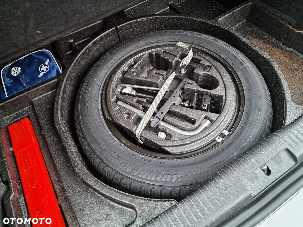 Volkswagen Golf 1.4 TSI Comfortline - 24