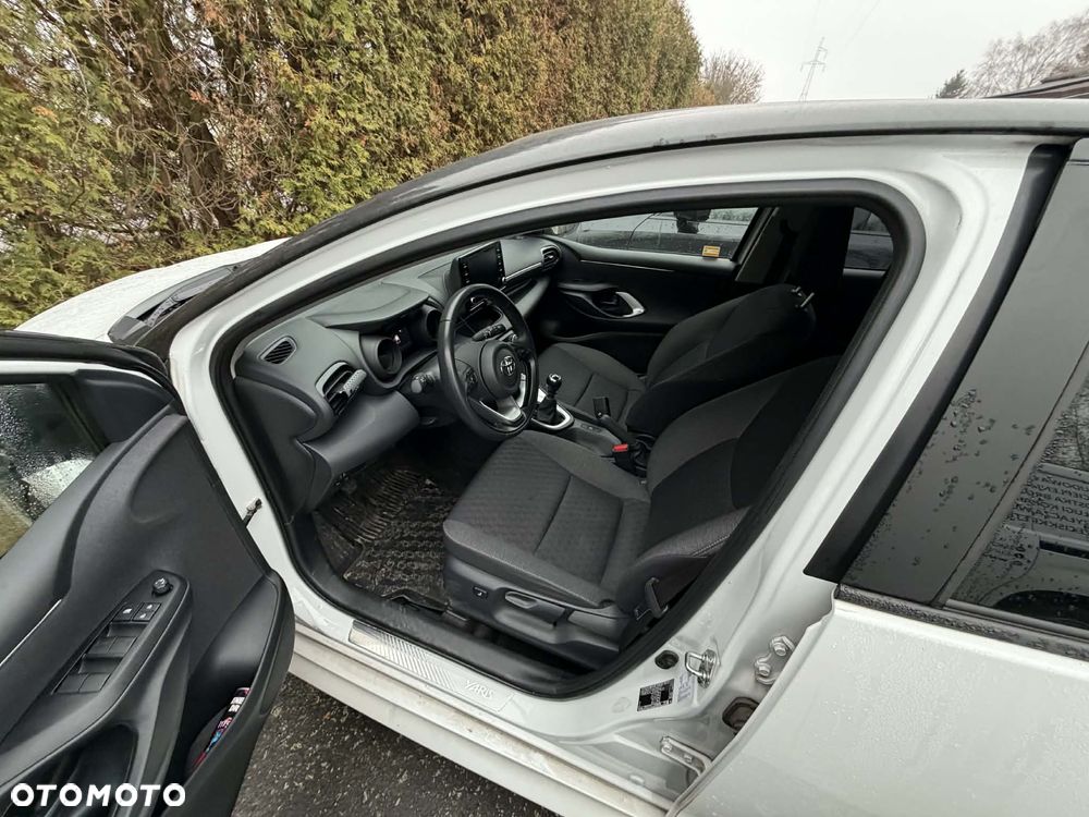 Toyota Yaris 1.5 Active - 15