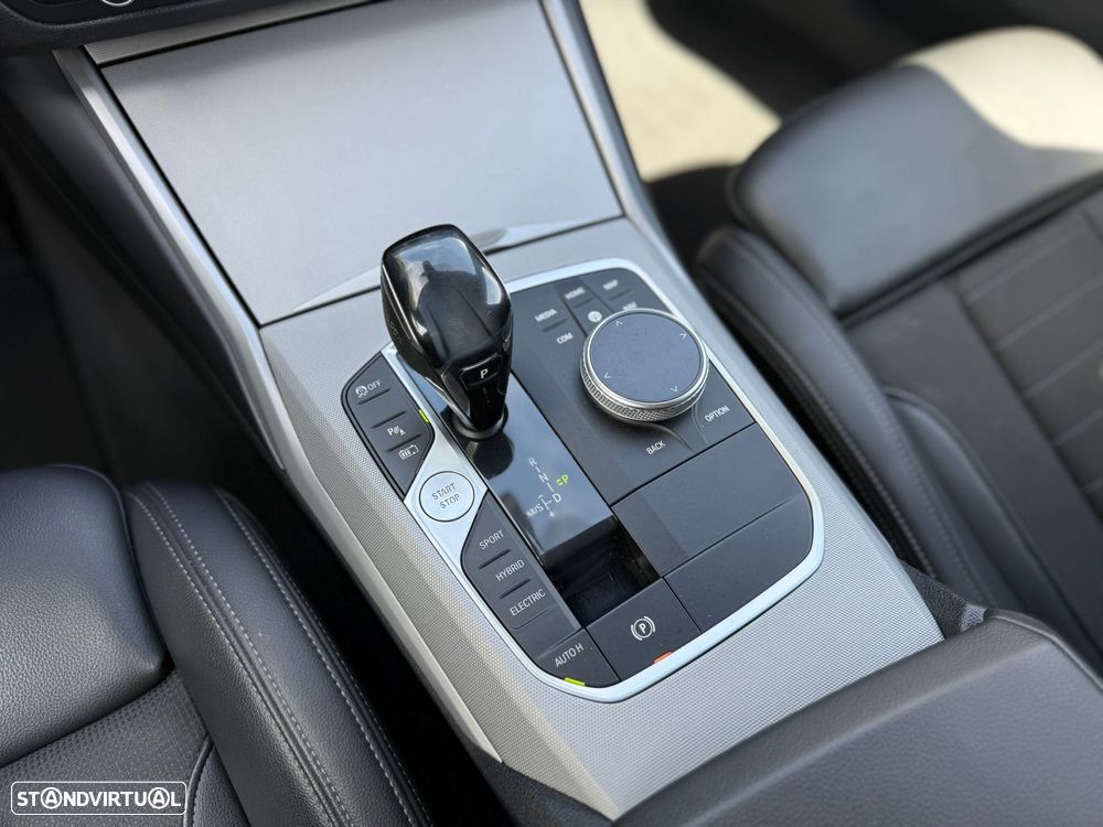 BMW 320 e Corporate Edition Auto - 47