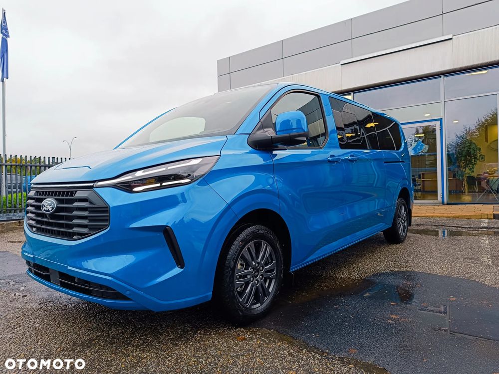 Ford Transit Custom Kombi 2.0 EcoBlue 320 L2H1 Limited M1