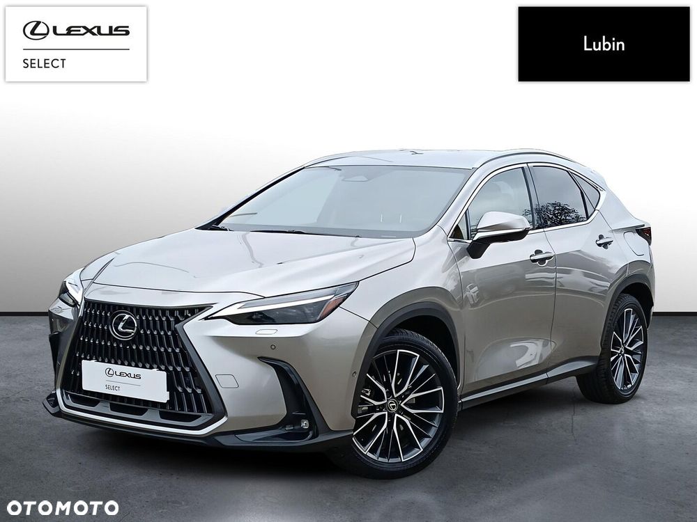 Lexus NX 350h Omotenashi AWD - 2