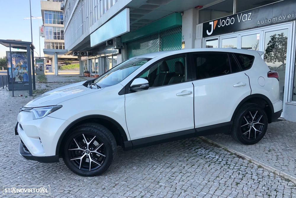 Toyota RAV4 2.5 HSD Comfort+P.Sport - 4